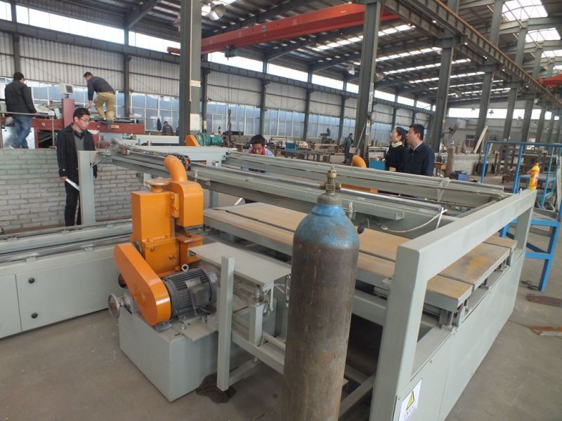 Sierra de corte de madera contrachapada para la línea de producción de fabricación de madera contrachapada