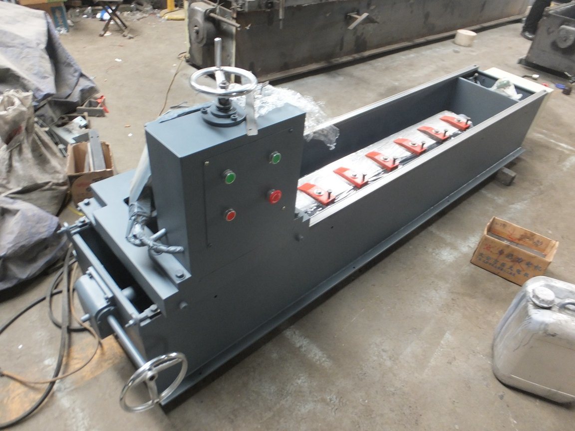 Rectificadora de cuchillos y afilador de cuchillas para la astilladora de madera