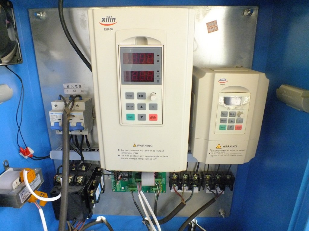 Máquina peladora de chapa de madera/Máquina peladora de chapa de madera contrachapada/Línea de producción de chapa de madera contrachapada