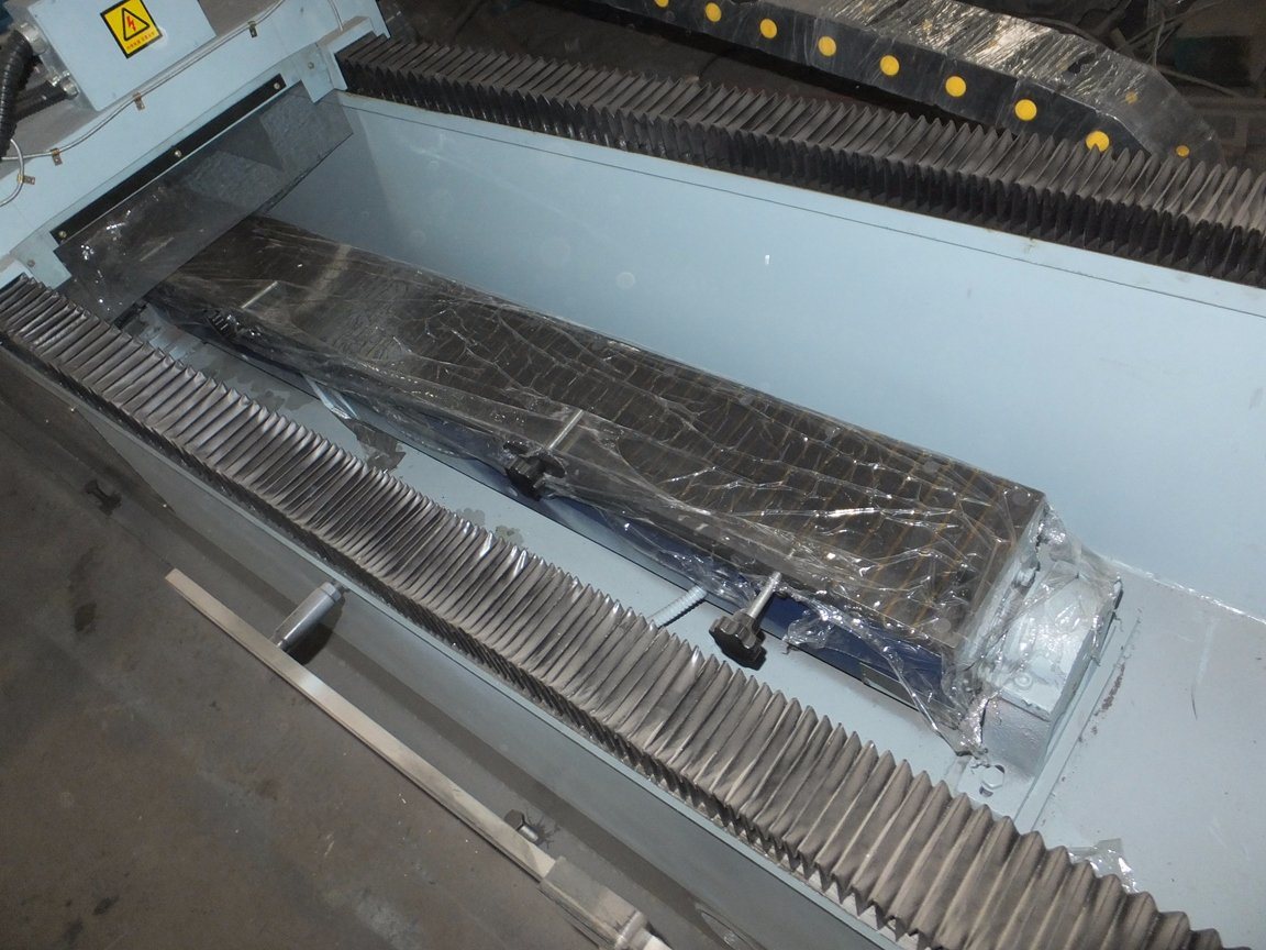 Máquina afiladora de cuchillas/ Afilador de cuchillas industriales