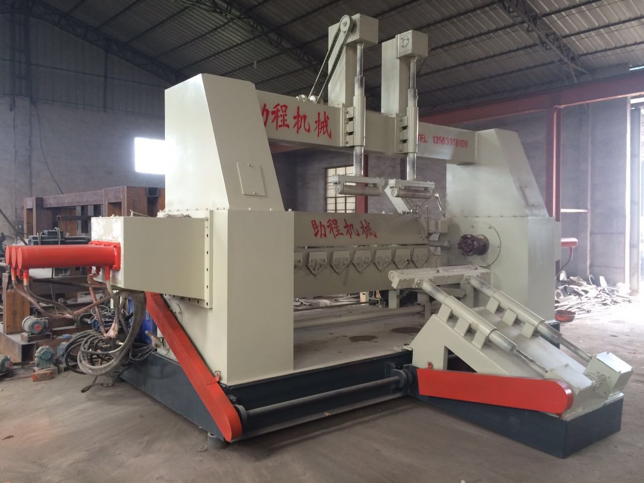 Mejor venta CNC Control Okoume Face Chapa Torno rotativo en Gabón