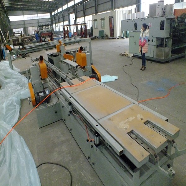 Sierra de corte de tablero contrachapado vertical y horizontal para tablero a base de madera