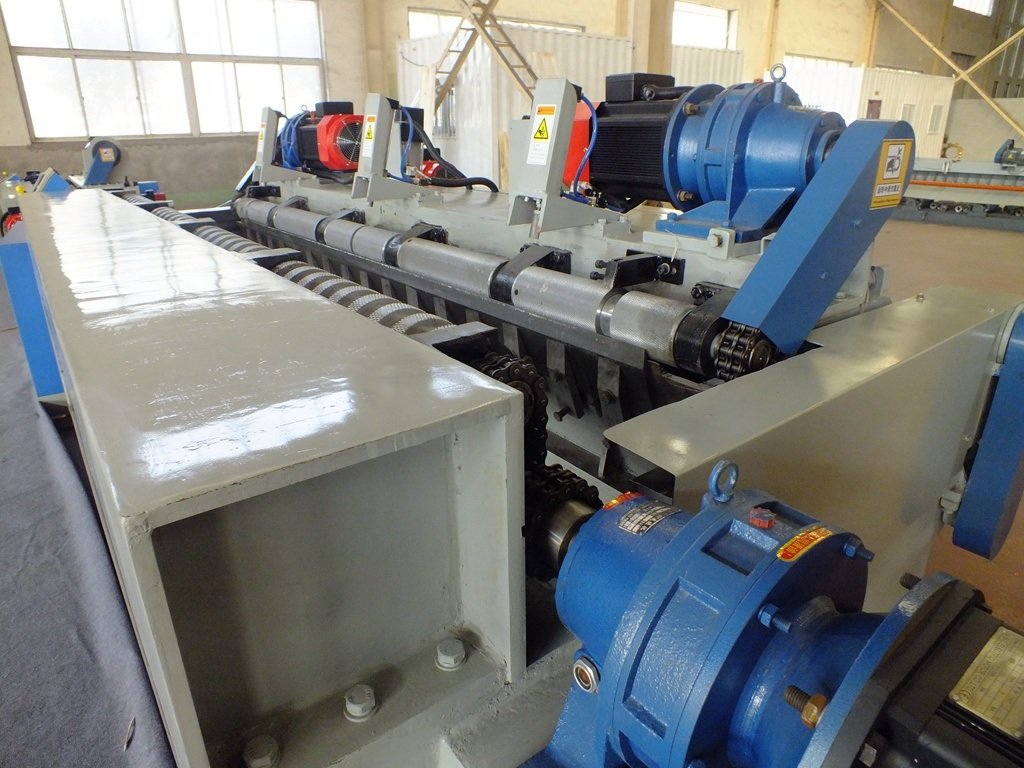 Línea de máquina peladora de chapa de madera contrachapada sin husillo totalmente automática Jinlun