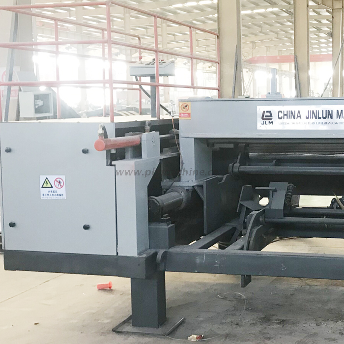 Descortezadora de troncos de 4 pies para la producción de madera contrachapada