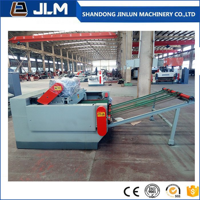 Máquina peladora de troncos y chapas