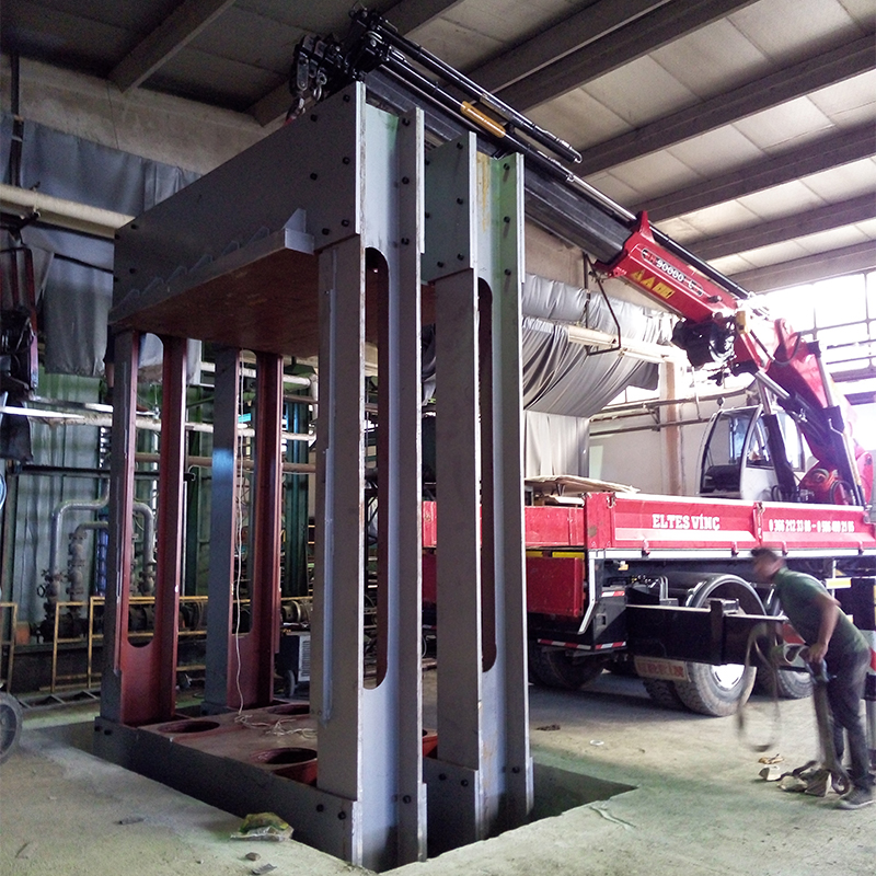 Máquina de prensado en caliente de melamina de ciclo corto para pegar chapa de cara