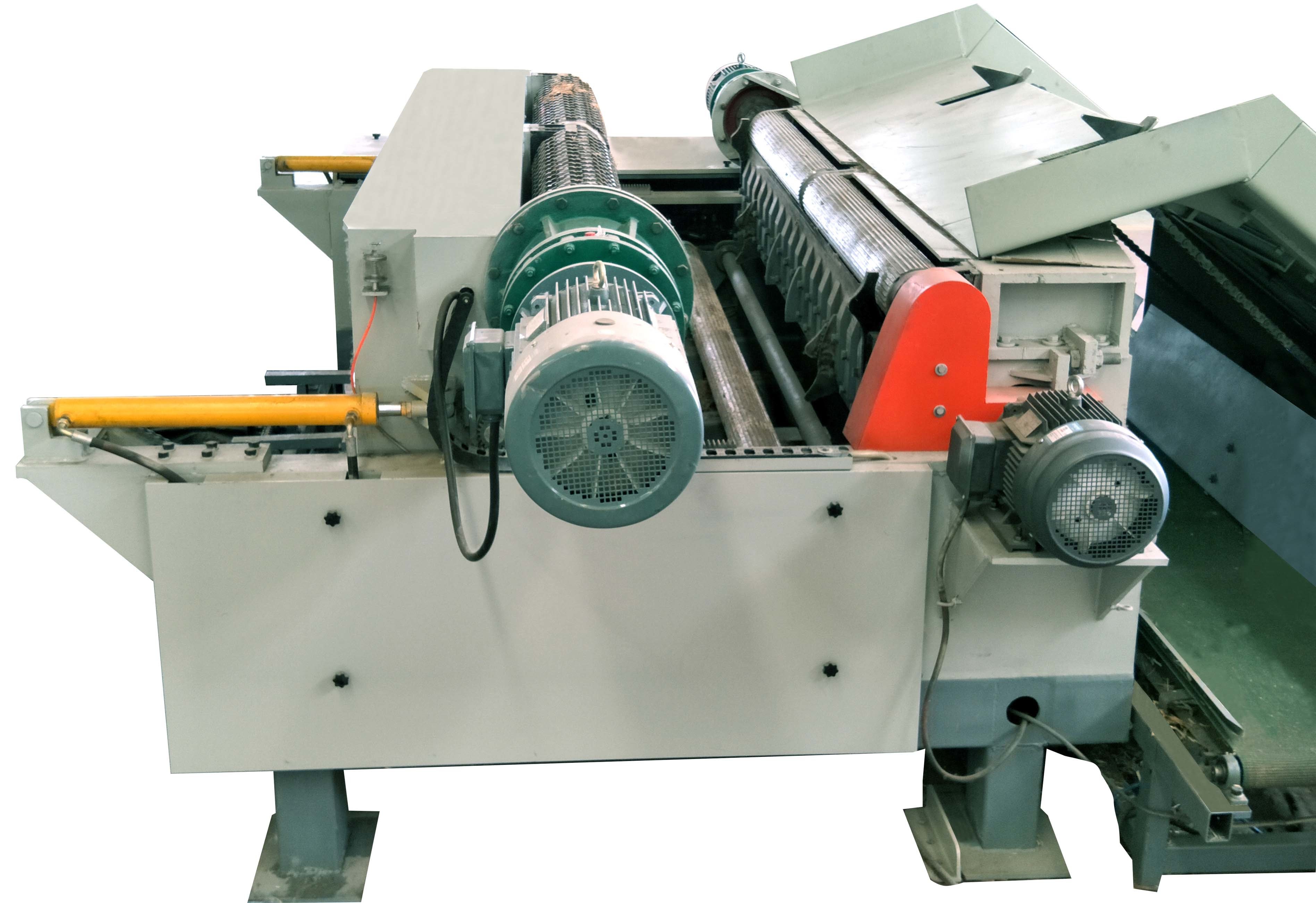 Línea de pelado de chapa de madera contrachapada