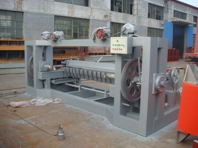 La m&aacute;quina peladora de chapa de troncos con husillo de control CNC La mejor venta en Gab&oacute;n