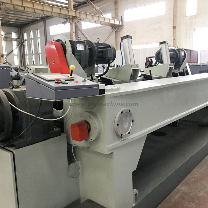 Peladora hidráulica de chapa de madera sin husillo